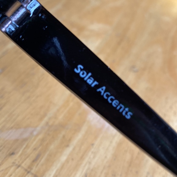 Solar Accents Sunglasses in good condition, without scratches - Picture 3 of 7